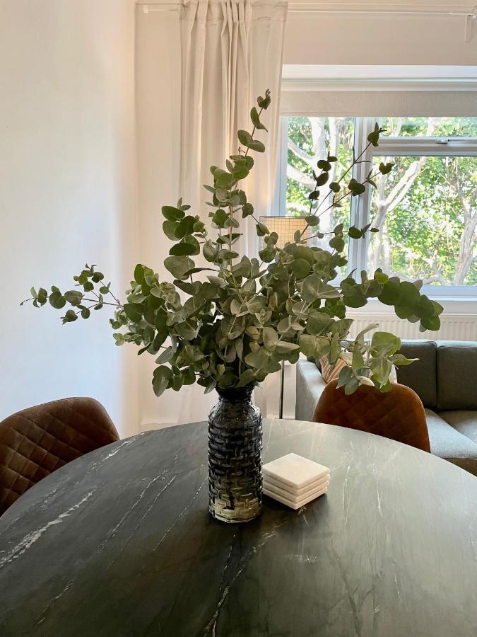Newly Refurbished 2 Bedroom Apartment In South London Exteriör bild