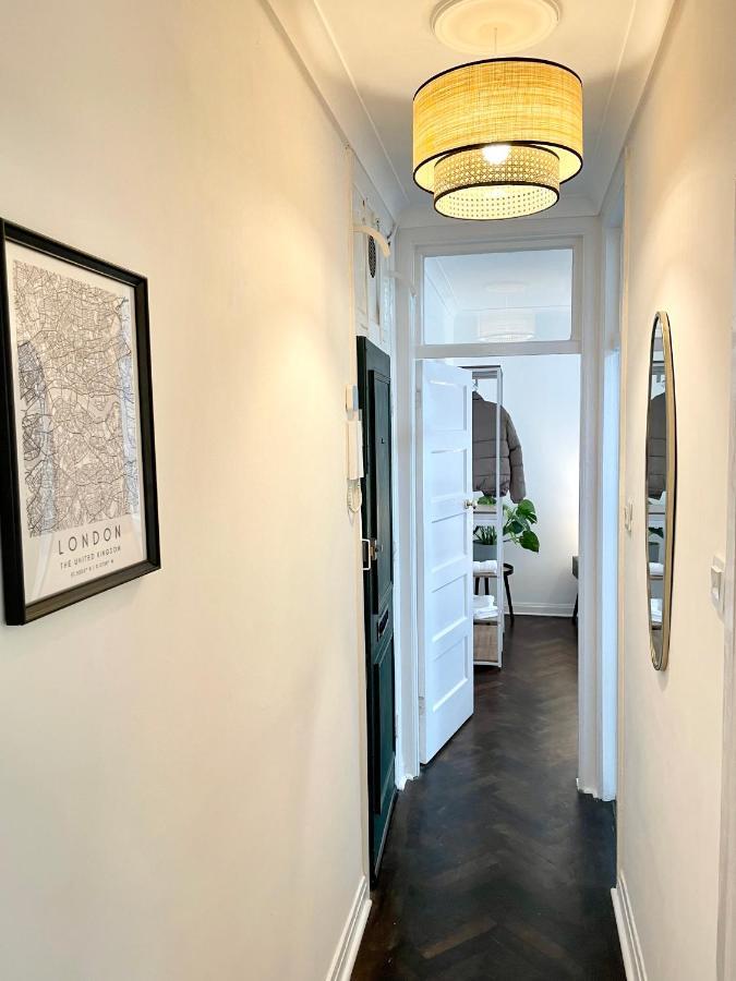 Newly Refurbished 2 Bedroom Apartment In South London Exteriör bild